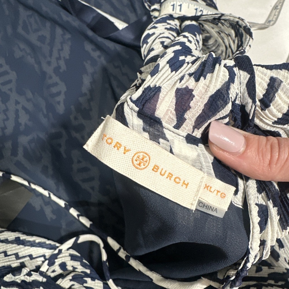 NEW $598 TORY BURCH [ XL ] Katherine Cold Shoulder Pleat Wrap Dress Navy J2198 - Picture 4 of 15